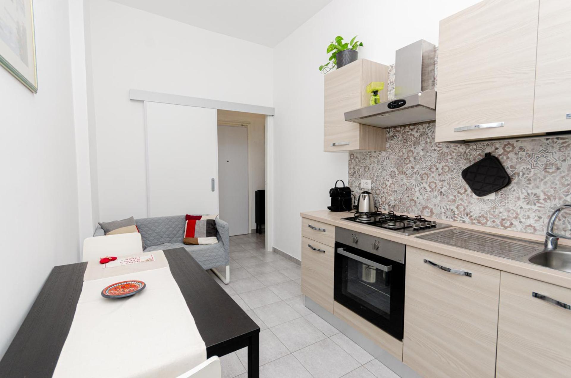 Vivimihome - Crespi House A 3 Minuti Dalla Metro Milão Exterior foto