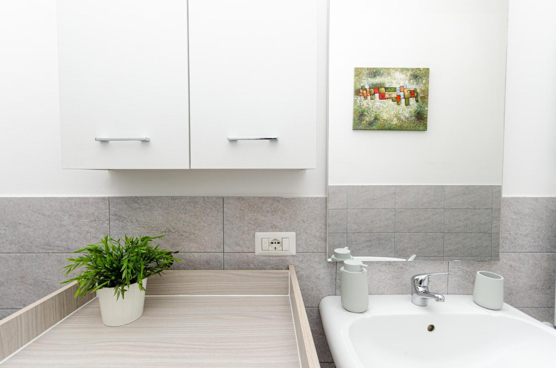 Vivimihome - Crespi House A 3 Minuti Dalla Metro Milão Exterior foto
